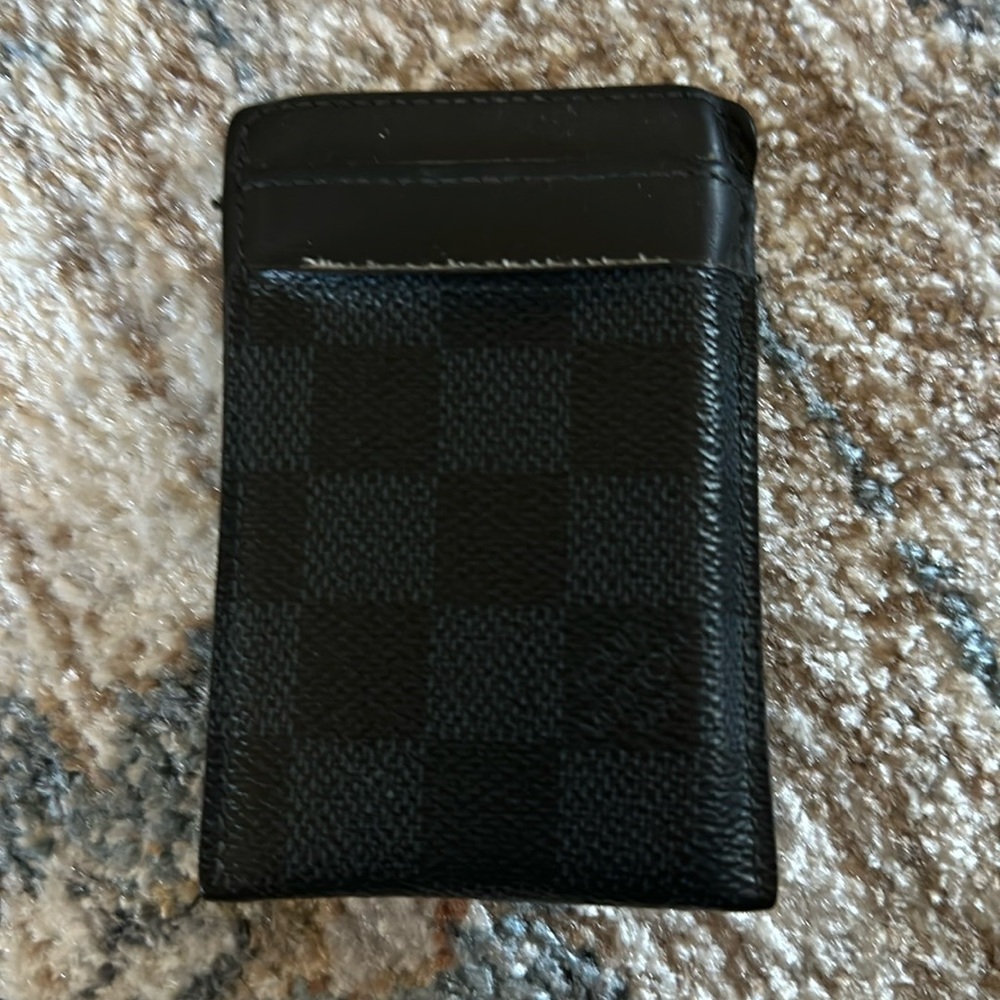 Louis Vuitton card wallet with money clip